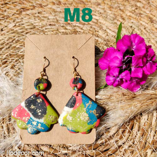 Boucles d'oreilles colorées en polymère 2 éléments M8