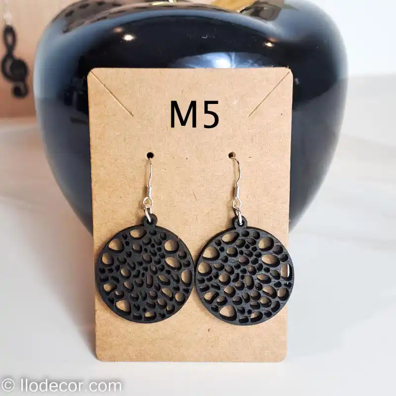 boucles d'oreilles rosace bohème noir